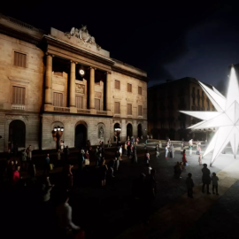 L'estel de vint puntes que s'instal·larà a la plaça Sant Jaume de Barcelona