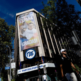 Exterior de la sede del Partido Popular en la calle Génova, a 2 de octubre de 2023, en Madrid.