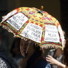 Detalle de la manifestación en defensa de la sanidad pública del 25 de marzo de 2023 en Málaga. Archivo.