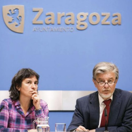 Luisa Broto junto a Pedro Santisteve, alcalde de Zaragoza | EFE