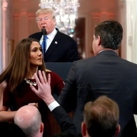 Momento crítico en la rueda de prensa en el que Trump llamó al periodista "maleducado" - Reuters/ Kevin Lamarque