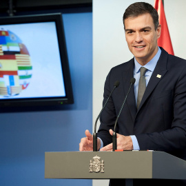 El presidente del Gobierno español, Pedro Sánchez, durante su comparecencia ante los periodistas tras la reunión del Consejo Europeo que avaló el acuerdo entre la Unión Europea y el Reino Unido para hacer efectivo el brexit. EFE/ Horst Wagner