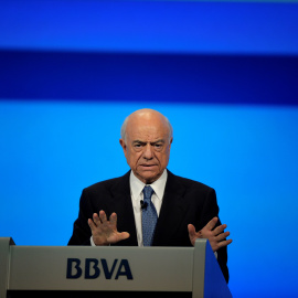 El expresidente del BBVA, Francisco Gonzalez, en la  última junta de accionistas del banco, en bilbaoa, en marzo de 2018. REUTERS/Vincent West