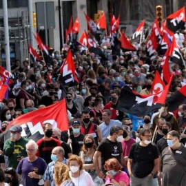 Manifestación en solidaridad con los encausados en Gijón.