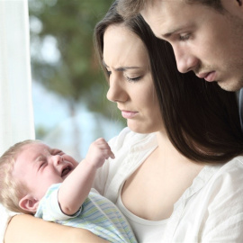 El Constitucional no ve discriminatorio que el permiso de paternidad sea inferior al de maternidad. ISTOCL/Archivo