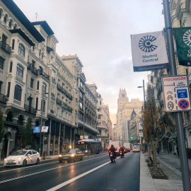 Gran Vía a las 8.30 horas el día de la entrada en vigor de Madrid Central