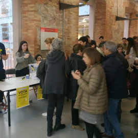 Taula de votació del Campus de Ciutadella de la Universitat Pompeu Fabra. @ForaBorbo