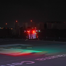 El dron que transporta un riñón para un trasplante aterriza en el hospital. / UNIVERSITY OF MARYLAND MEDICAL CENTER