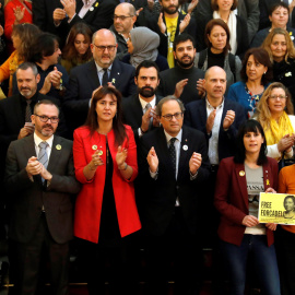 Acto de presentación de un manifiesto de apoyo a la expresidenta del Parlament Carme Forcadell en la Cámara Catalana. - EFE/ Toni Albir