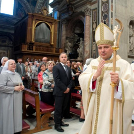 El cardenal Konrad Krajewski. Reuters