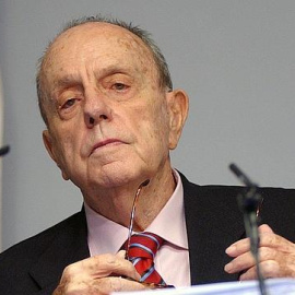 El que fuera ministro durante la dictadura franquista Manuel Fraga en una imagen de 2004. EFE