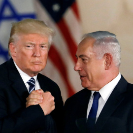 Donald Trump, junto al primer ministro de Israel, Benjamin Netanyahu. - REUTERS