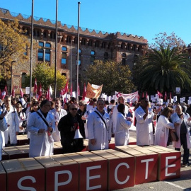 Concentració dels metges davant la seu de Salut. EUROPA PRESS