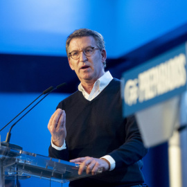  El líder del PP nacional, Alberto Núñez Feijóo, interviene en un encuentro de afiliados, a 15 de marzo de 2022, en Madrid.- EP