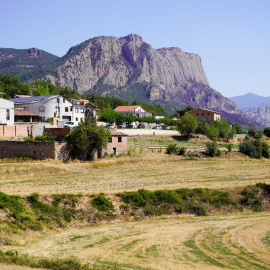 Peramola és un petit municipi de l'Alt Urgell que ha estrenat escola bressol rural gràcies al pla del Govern