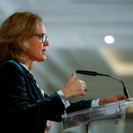 La ministra de Economía y Empresa, Nadia Calviño, durante la conferencia que ofreció en un desayuno informativo, en Madrid. EFE/ Emilio Naranjo