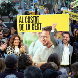 Junqueras, Vilagrà i Aragonès al final de l'acte d'obertura de campanya d'ERC.