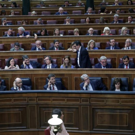 Escaño vacío del presidente del Gobierno, Mariano Rajoy, durante el debate de la moción de censura en el Congreso. - EFE