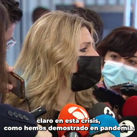 Vídeo|| Yolanda Díaz defiende las medidas anunciadas por Sánchez y advierte: "Hay ERTE, no se puede despedir"