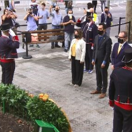 L'ofrena floral a Rafael Casanova de la Mesa del Parlament. CCMA