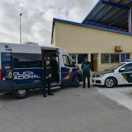 Imagen de una unidad móvil de fronteras en Ceuta (España).