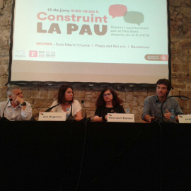 Ponents a les jornades «Construint la pau. Reptes i oportunitats per al País Basc després de la fi d'ETA» / M.F.