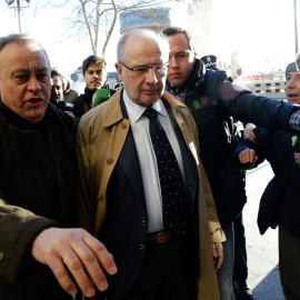 El expresidente de Bankia, Rodrigo Rato, a su llegada a los juzgados. EFE