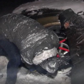 Más de 3.000 coches atrapados por las nevadas: ¿quién es el responsable?