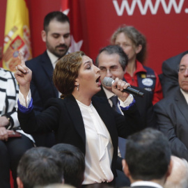 La artista Estrella Morente, durante su actuación en el acto de imposición de Medallas y Condecoraciones de la Orden del Dos de Mayo, con motivo del Día de la Comunidad de Madrid, en la Real Casa de Correos. EFE/Zipi