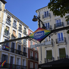 Parada del metro del barrio de Chueca durante la celebración del Día Internacional del Orgullo LGTBI, a 28 de junio de 2021, en Madrid, (España)