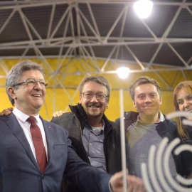 Ada Colau, Jean-Luc Mélenchon, Xavier Domènech, Owen Jones, Jéssica Albiach i Elisenda Alamany, en l'acte d'aquest divendres. /Catalunya en Comú-Podem