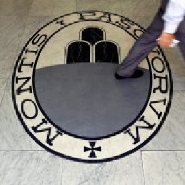 El BCE eleva a 8.800 millones las necesidades de capital del Monte dei Paschi, banco rescatado por Italia