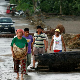 La tormenta Tembin deja Filipinas tras causar 200 mueros en el sur. EFE/EPA/Jeoffrey Maitem