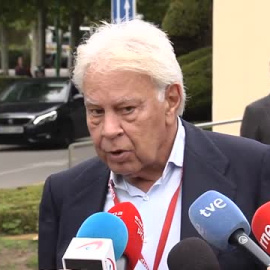 A Felipe González no le "suena bien" el pacto con Bildu sobre la nueva Ley de Memoria