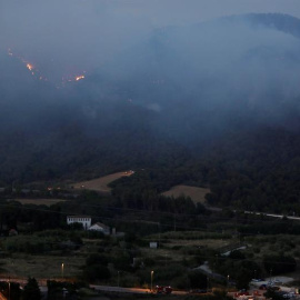 Imatge de l'incendi de Capellades. EFE / SUSANNA SÁEZ