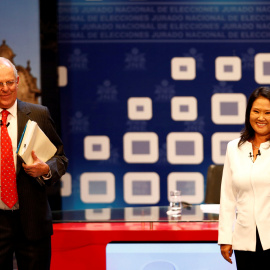 Los candidatos a la presidencia de Perú, Pedro Pablo Kuczynski y Keiko Fujimori, asistieron al debate presidencial en Lima, Perú. REUTERS/Mariana Bazo