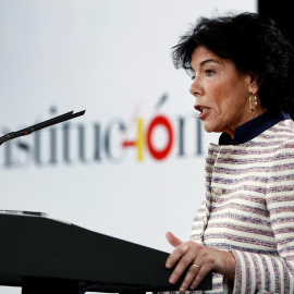 La ministra portavoz del Gobierno, Isabel Celaá, durante la rueda de prensa en el Palacio de la Moncloa para responder al ultimátum del presidente de la Generalitat, Quim Torra. EFE/ Mariscal