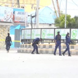 Suben a 14 los muertos en el ataque de Al Shabab a un hotel de Mogadiscio