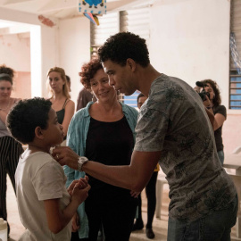 Icíar Bollaín, en el rodaje de 'Yuli' en La Habana. DENISE GUERRA