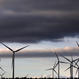 Aerogeneradores de Iberdrola en un parque eólico en la localidad de Moranchon (Guadalajara). REUTERS/Sergio Perez