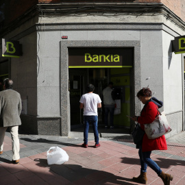 Una sucursal de Bankia en el centro de Madrid. REUTERS/Susana Vera