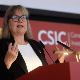 28/09/23-Donna Strickland, tras recibir la Medalla de Oro del Centro Superior de Investigaciones Científicas (CSIC), a 28 de septiembre de 2023, en Madrid.