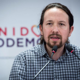 El líder de Podemos, Pablo Iglesias, comparece en la sede de Podemos en Madrid tras conocer el resultado de las elecciones en Andalucía. / EFE - LUCA PIERGIOVANNI