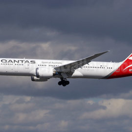 Imagen de archivo de un Boeing 787 de Quantas. REUTERS