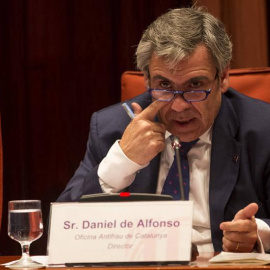 El director de la Oficina Antifraude de Cataluña, Daniel de Alfonso, durante su comparecencia en el Parlament de Catalunya. / EFE