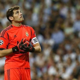 Iker Casillas durante un partido con el Real Madrid. / EFE