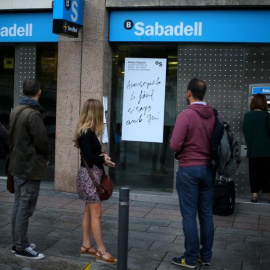 Una sucursal de Sabadell en Barcelona. REUTERS/Ivan Alvarado