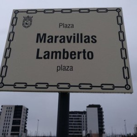 La plaza dedicada a Maravillas Lamberto, en Lezkairu. TWITTER/@LandaJauna