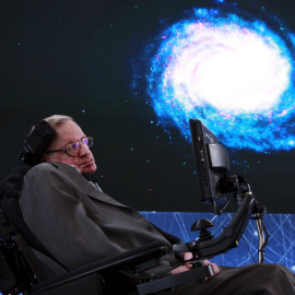 Stephen Hawking durante la presentación del proyecto Starshot. REUTERS/Lucas Jackson