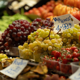 Detalle de un racimo de uvas, uno de los productos típicos en las fiestas de fin de año.